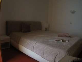 voyeurcam-julmodels-reallife-2