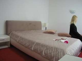 voyeurcam-julmodels-reallife-2