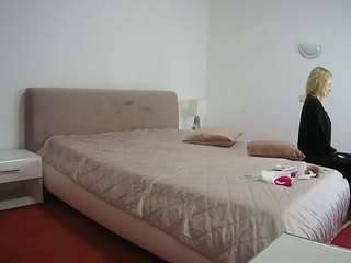 voyeurcam-julmodels-reallife-2