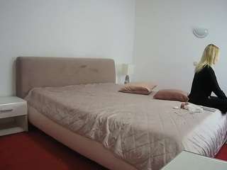 voyeurcam-julmodels-reallife-2