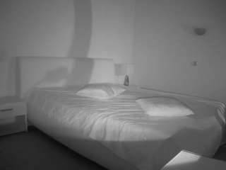 voyeurcam-julmodels-reallife-2 webcam