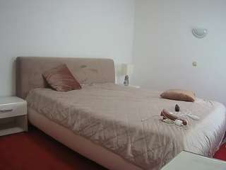 Julmodels Bedroom-E2