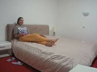 voyeurcam-julmodels-reallife-2 webcam