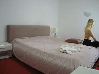 voyeurcam-julmodels-reallife-2 webcam