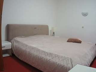 voyeurcam-julmodels-reallife-2 webcam