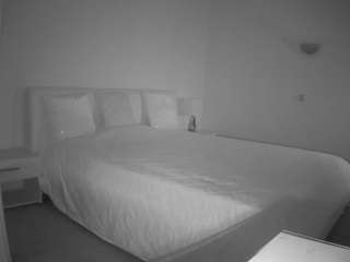 voyeurcam-julmodels-reallife-2