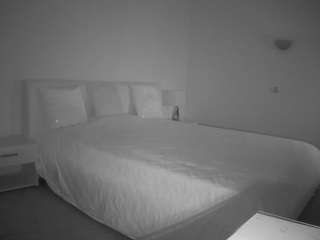 voyeurcam-julmodels-reallife-2