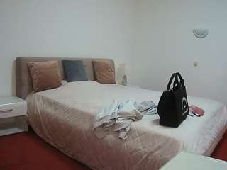 voyeurcam-julmodels-reallife-2 live cam profile