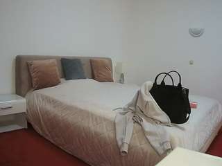 voyeurcam-julmodels-reallife-2 live cam profile