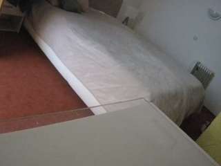 voyeurcam-julmodels-reallife-2