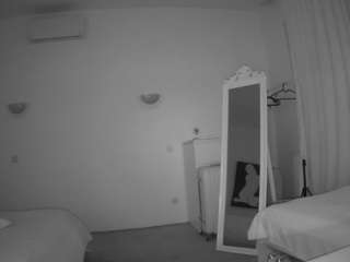 voyeurcam-julmodels-reallife-2