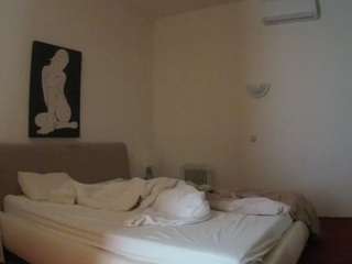 voyeurcam-julmodels-reallife-2 webcam