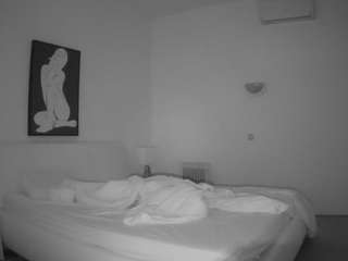 voyeurcam-julmodels-reallife-2 webcam