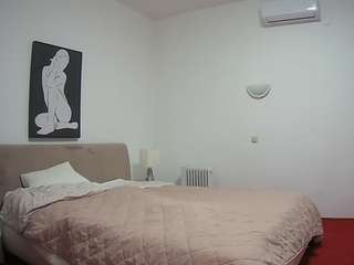 Este modelo está en vivo ahora. voyeurcam-julmodels-reallife-2