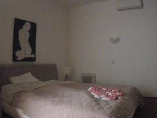 voyeurcam-julmodels-reallife-2