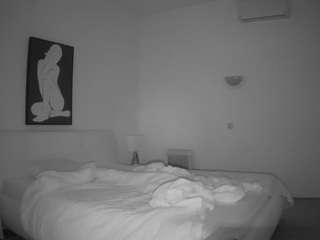 voyeurcam-julmodels-reallife-2