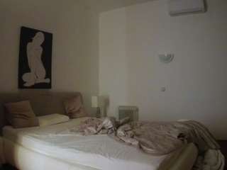 voyeurcam-julmodels-reallife-2