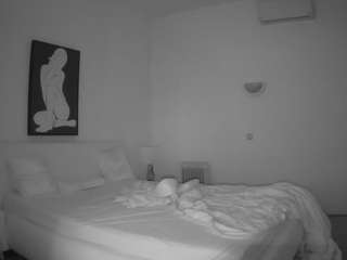 voyeurcam-julmodels-reallife-2