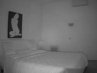 voyeurcam-julmodels-reallife-2