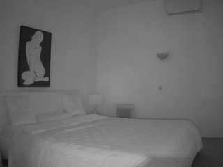 voyeurcam-julmodels-reallife-2