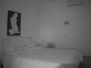 voyeurcam-julmodels-reallife-2