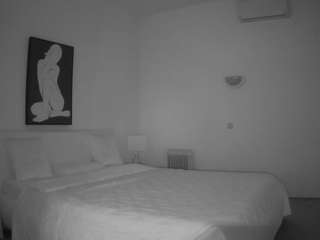 voyeurcam-julmodels-reallife-2