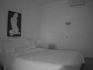 voyeurcam-julmodels-reallife-2