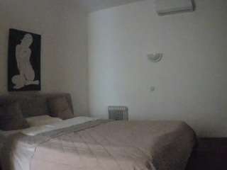 voyeurcam-julmodels-reallife-2