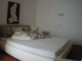 Julmodels Bedroom-E2 live webcam show