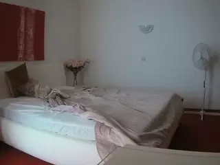 Julmodels Bedroom-E2's Live Sex Cam Show