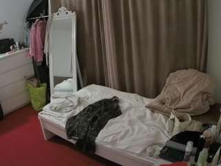 voyeurcam-julmodels-reallife-3