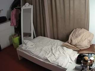 voyeurcam-julmodels-reallife-3