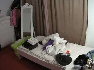 voyeurcam-julmodels-reallife-3