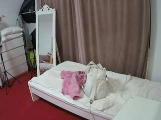 voyeurcam-julmodels-reallife-3
