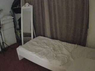 voyeurcam-julmodels-reallife-3's Info Image