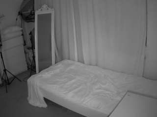 voyeurcam-julmodels-reallife-3