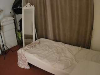 voyeurcam-julmodels-reallife-3