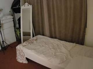 voyeurcam-julmodels-reallife-3