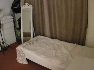 voyeurcam-julmodels-reallife-3