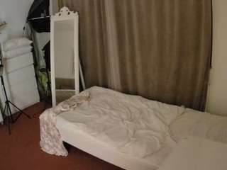 voyeurcam-julmodels-reallife-3
