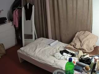 voyeurcam-julmodels-reallife-3
