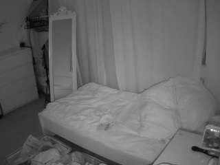 voyeurcam-julmod... Live Webcam on CamSoda