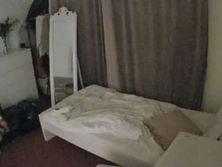 voyeurcam-julmodels-reallife-3