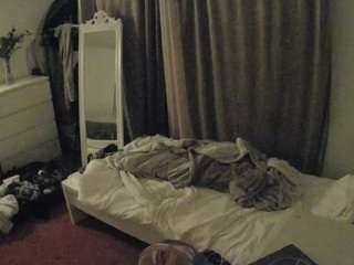 voyeurcam-julmodels-reallife-3
