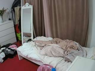 voyeurcam-julmodels-reallife-3