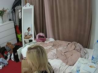 voyeurcam-julmodels-reallife-3