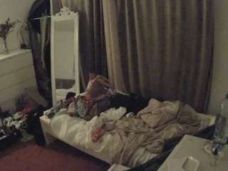 voyeurcam-julmodels-reallife-3 Webcam Model Profile