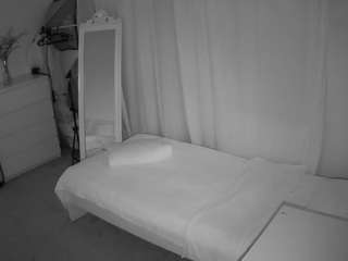 voyeurcam-julmodels-reallife-3