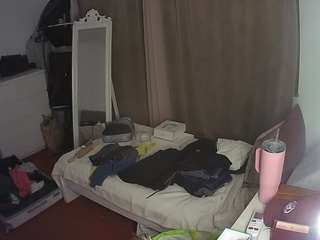 voyeurcam-julmodels-reallife-3