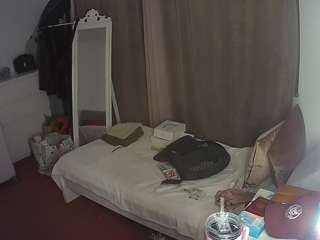 voyeurcam-julmodels-reallife-3